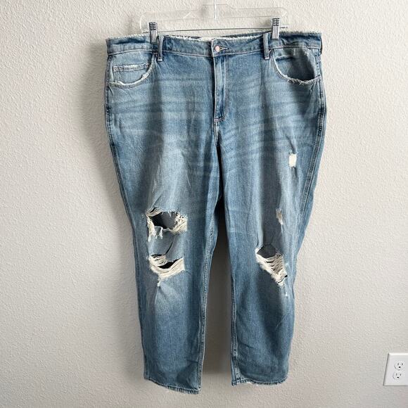 New Hollister Curvy Mom Jeans Women's 21 Long High Rise Distressed Plus Size - Picture 1 of 8